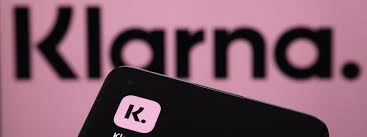 Klarna verdubbelt interne CO₂-prijs om klimaatbijdragen te vergroten